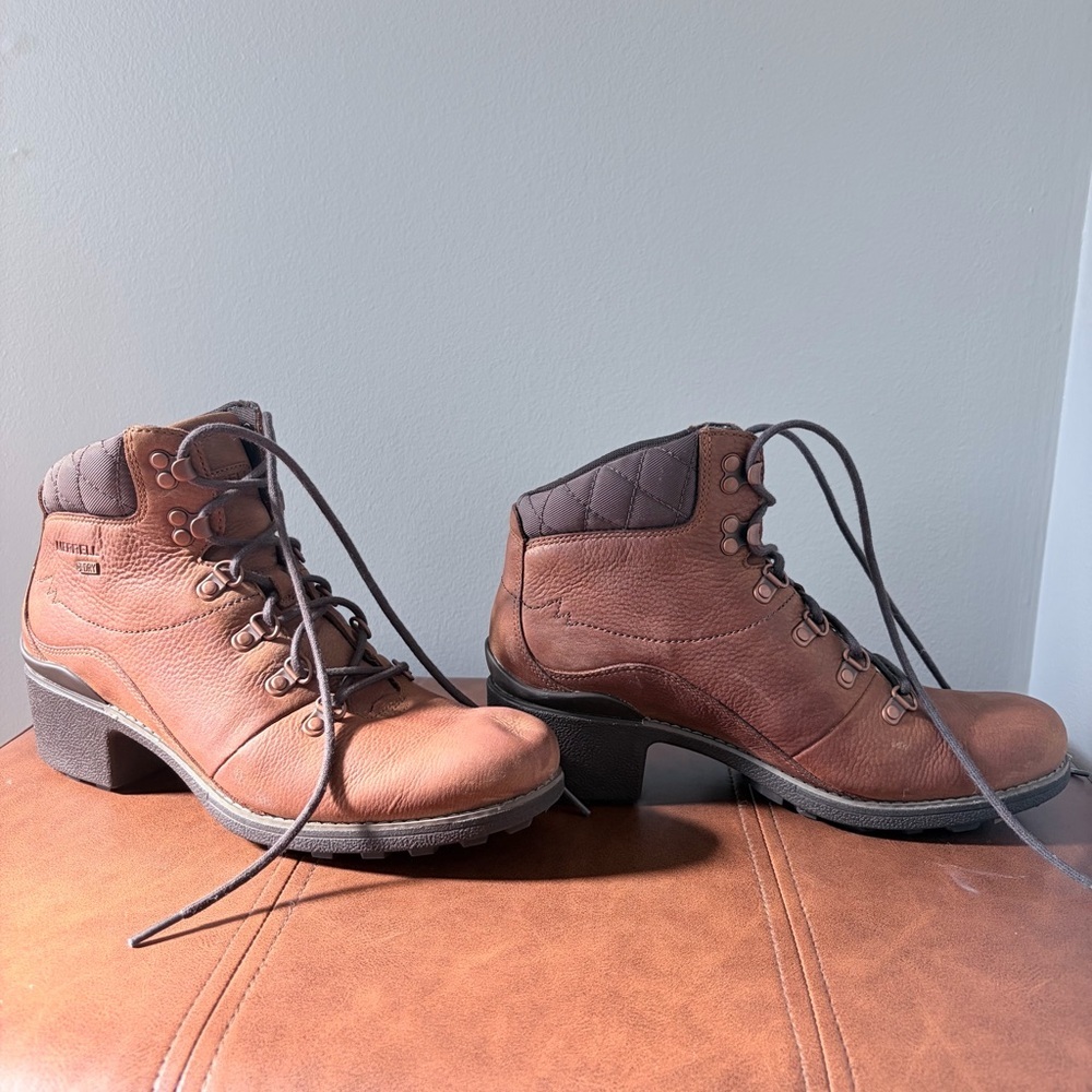 Merrell Chateau Mid Lace Waterproof Leather Boots | Size 10.5